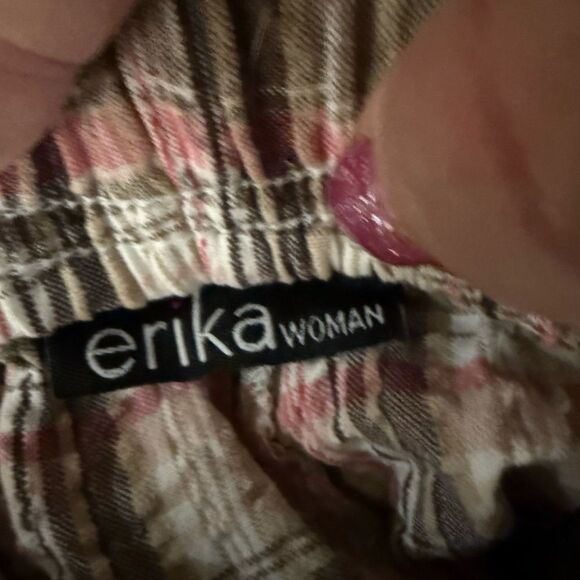 ERIKA WOMENS BRAND CAPRIS - Picture 5 of 6